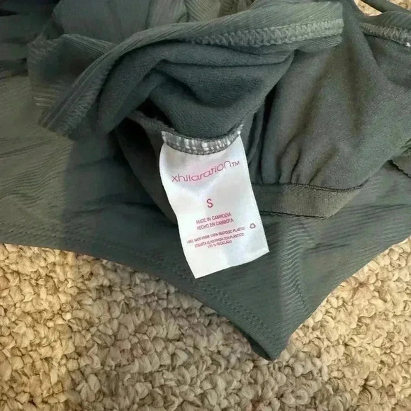 One piece bathing suit - Picture 3 of 3